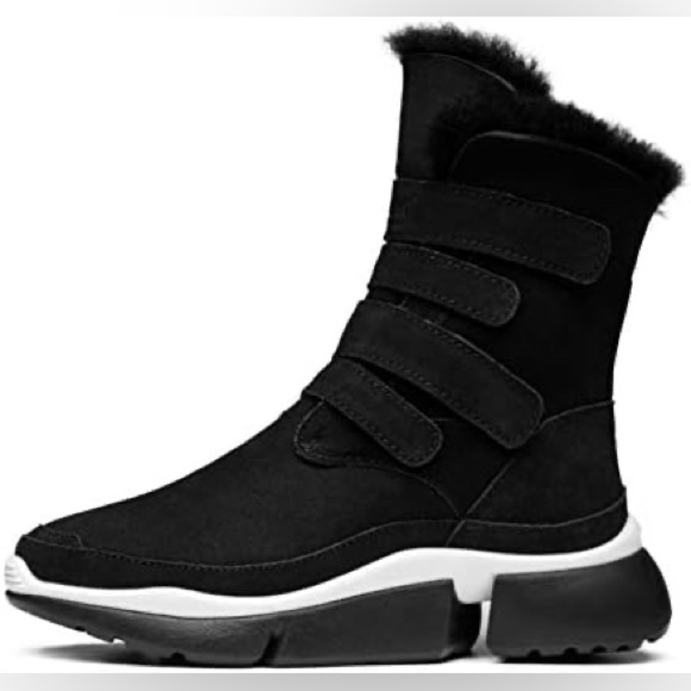 AU & MU Australia classic retro hook & loop black suede sheepskin‎ boots size 6